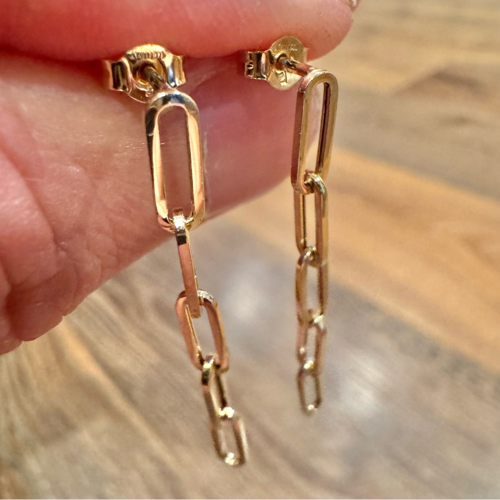 14K Yellow Gold 5-Link Paperclip Dangle Earrings